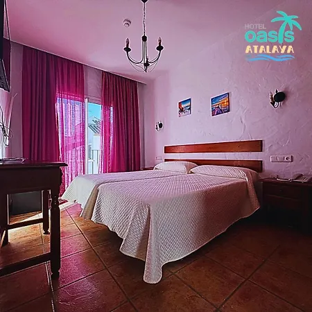 Hotel Oasis Atalaya *