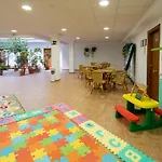 Отель Oasis Atalaya