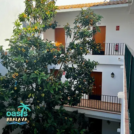 Готель Oasis Atalaya Коніль-де-ла-Фронтера