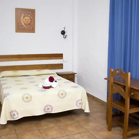 Oasis Atalaya Готель Коніль-де-ла-Фронтера