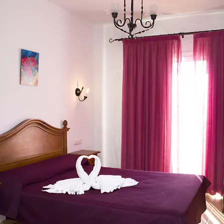 Oasis Atalaya فندق كونيل ذي لا فرونتيرا