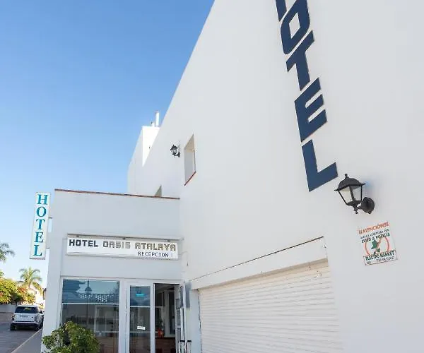 Hotel Oasis Atalaya *