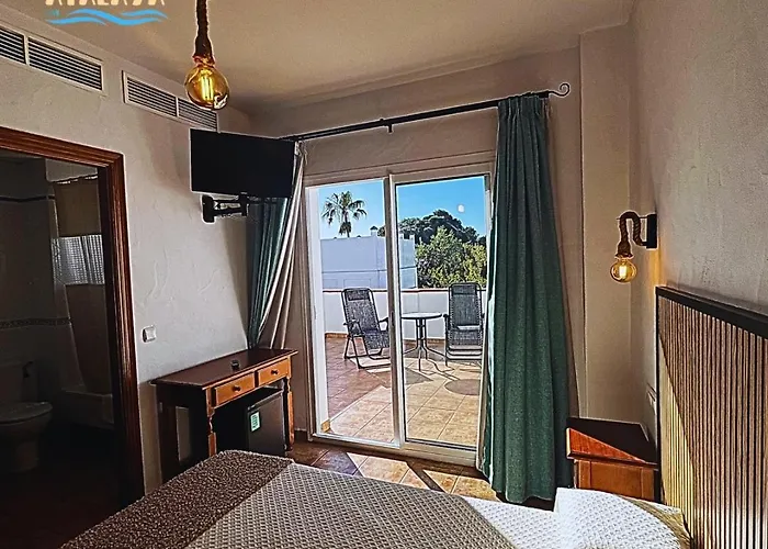 فندق Oasis Atalaya كونيل ذي لا فرونتيرا