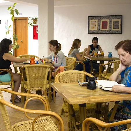 מלון Oasis Atalaya *