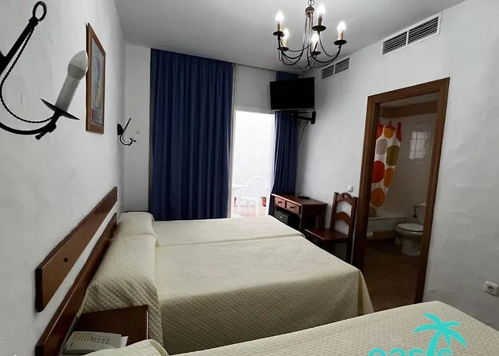 阿塔拉亚绿洲大酒店 酒店 科尼尔-德拉弗龙特拉